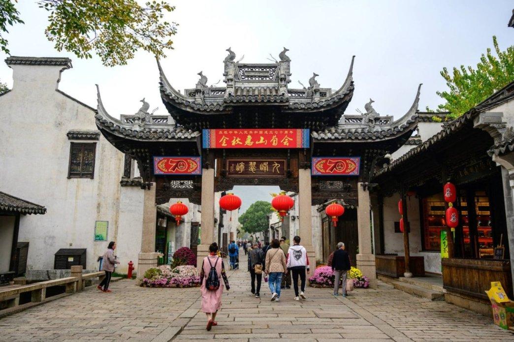 如何增强自信心英语作文